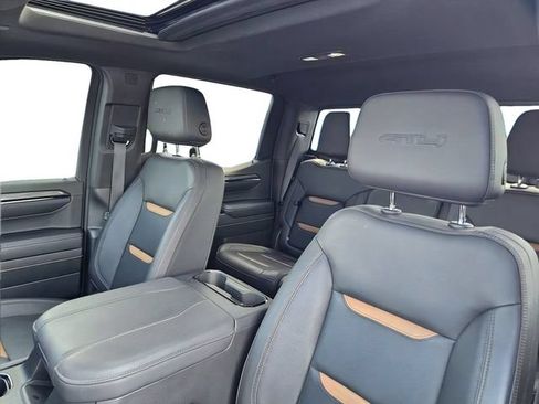 Used 2024 GMC Sierra 1500 AT4 w/ Technology Package AWD/4WD image 19