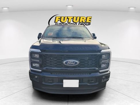 Used 2024 Ford F250 XLT w/ XLT Premium Package AWD/4WD image 2