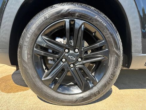 Used 2024 Chevrolet Trax ACTIV FWD image 25