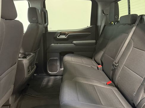 Certified 2025 Chevrolet Silverado 1500 RST w/ Rally Edition image 13