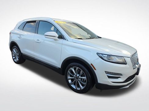 Used 2019 Lincoln MKC Select w/ Select Plus Package AWD/4WD image 6