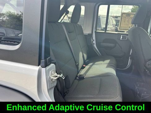 Used 2024 Jeep Wrangler Unlimited Sport AWD/4WD image 27