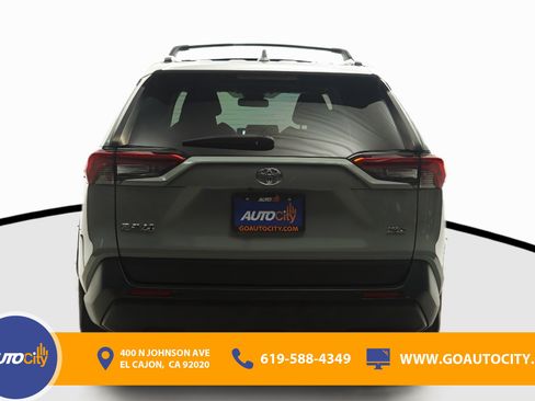 Used 2023 Toyota RAV4 XLE Premium FWD image 12