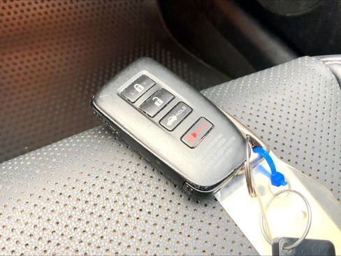 Used 2017 Lexus IS 200t F Sport image 14