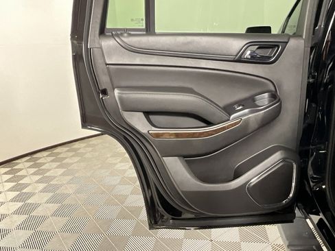 Used 2018 Chevrolet Tahoe LS image 26