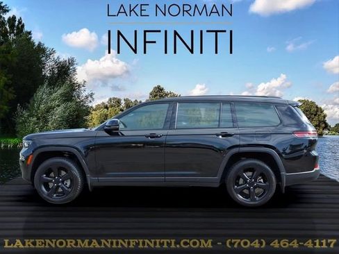 Used 2023 Jeep Grand Cherokee L Laredo AWD/4WD image 20