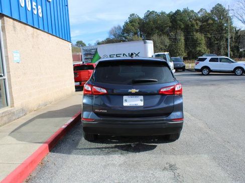 Used 2019 Chevrolet Equinox LS image 5