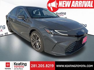 Used 2025 Toyota Camry XLE video 1