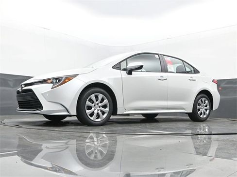 New 2026 Toyota Corolla LE image 26