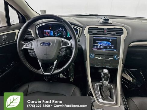 Used 2015 Ford Fusion SE w/ Equipment Group 202A FWD image 23