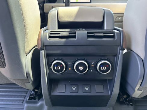 Used 2024 Land Rover Defender 110 S AWD/4WD image 10