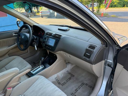 Used 2004 Honda Civic LX image 20