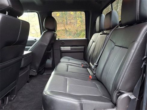 Used 2016 Ford F350 Lariat image 12