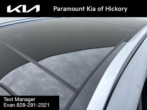 Used 2025 Kia Sorento S w/ Panoramic Sunroof Package image 36