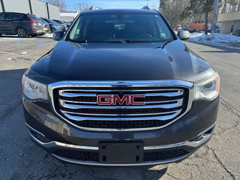 Used 2017 GMC Acadia SLT image 2