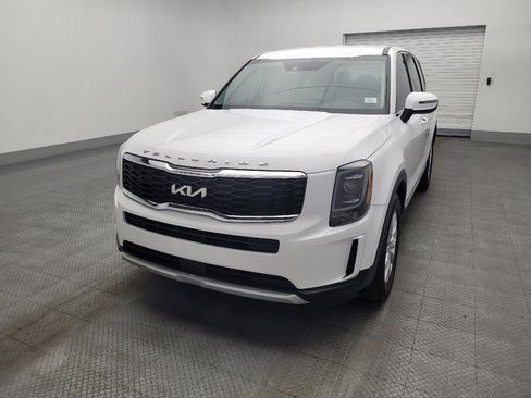 Used 2022 Kia Telluride LX FWD image 15