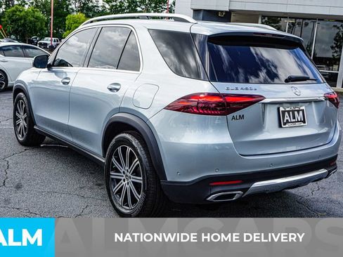 Used 2025 Mercedes-Benz GLE 450e 4MATIC image 4