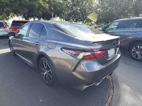 Used 2023 Toyota Camry SE w/ Cold Weather Package AWD/4WD image 6