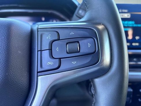 Used 2025 Chevrolet Silverado 1500 LT image 18