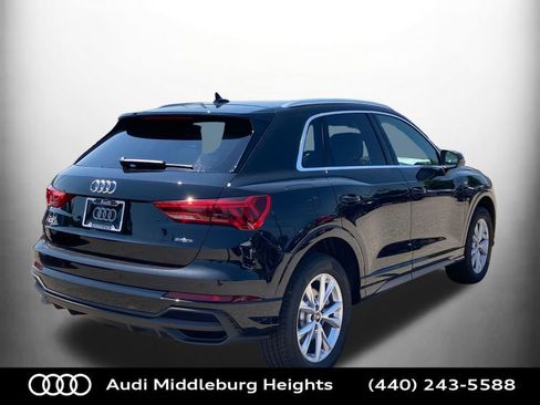 Used 2025 Audi Q3 2.0T Premium image 7