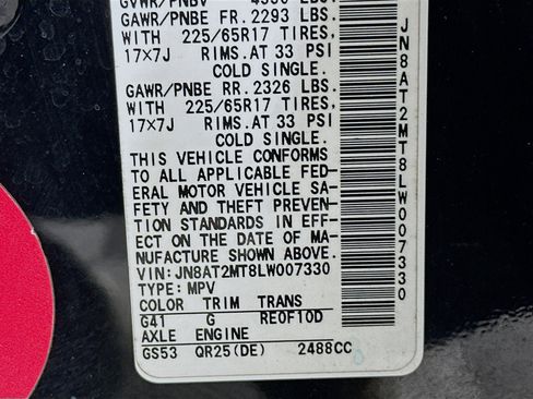 Used 2020 Nissan Rogue S FWD image 12
