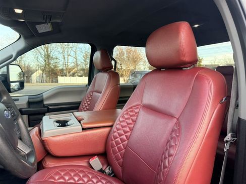 Used 2019 Ford F250 XL w/ STX Appearance Package image 27