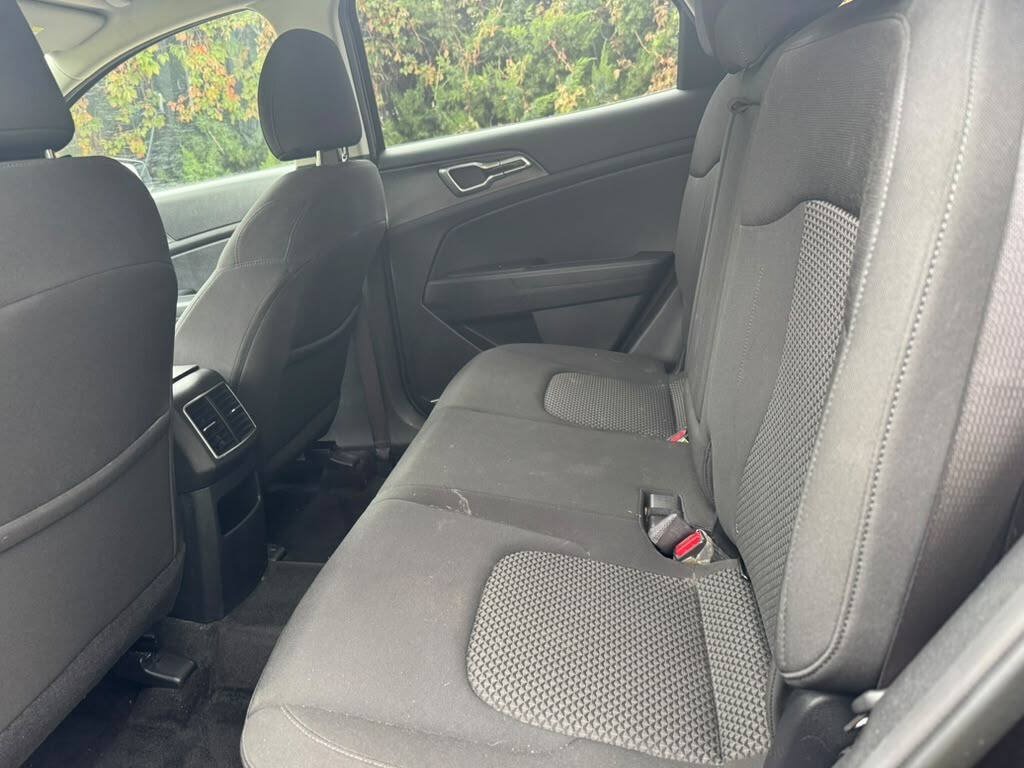 Used 2023 Kia Sportage LX FWD image 10