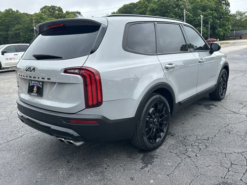 Used 2022 Kia Telluride SX w/ SX Prestige Package AWD/4WD image 8