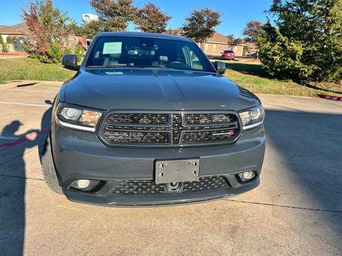 Used 2017 Dodge Durango R/T w/ Technology Group image 2
