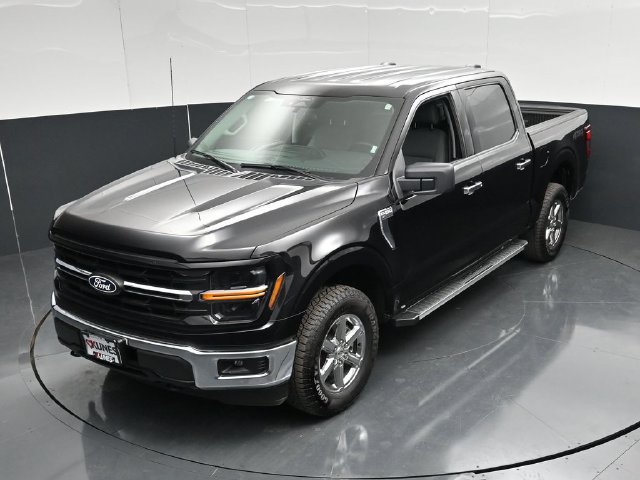 Used 2025 Ford F150 XLT w/ Equipment Group 301A Standard AWD/4WD image 46