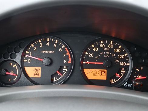 Used 2011 Nissan Xterra S w/ Protection Pkg AWD/4WD image 13