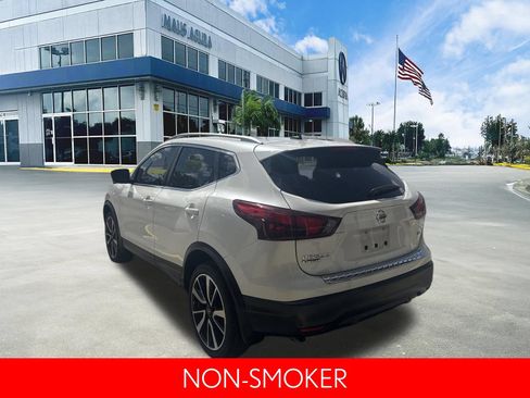 Used 2019 Nissan Rogue Sport SL FWD image 5