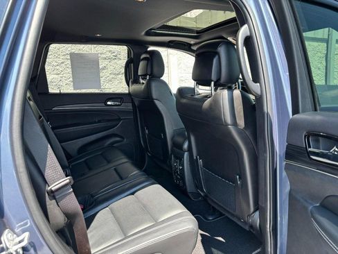 Used 2021 Jeep Grand Cherokee Limited w/ Quick Order Package 28K 80th AWD/4WD image 12