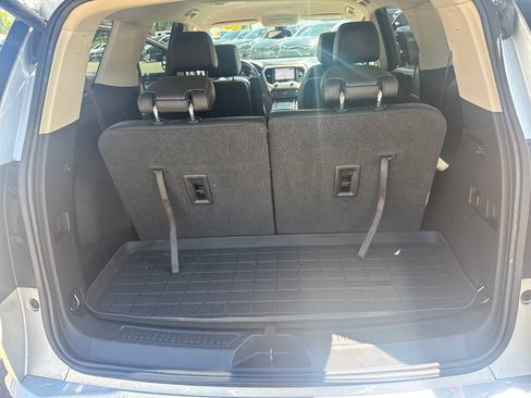Used 2020 GMC Acadia Denali AWD/4WD image 23