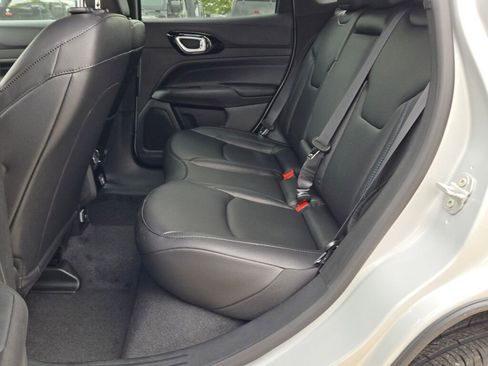 New 2026 Jeep Compass Limited image 18