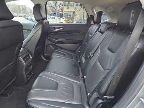 Used 2022 Ford Edge Titanium w/ Equipment Group 301A image 12