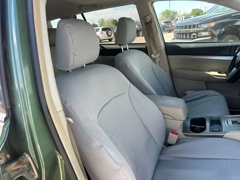 Used 2010 Subaru Outback 2.5i Premium AWD/4WD image 14