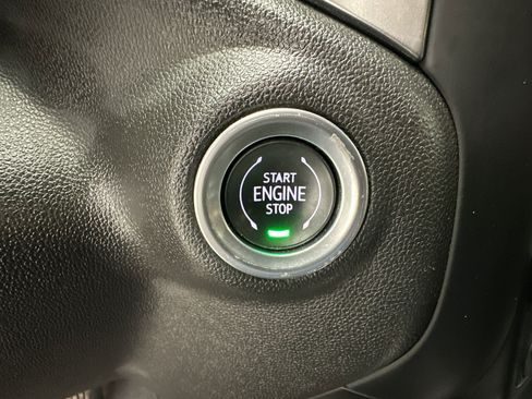 Used 2021 Chevrolet Silverado 1500 LT Trail Boss w/ Convenience Package II image 24