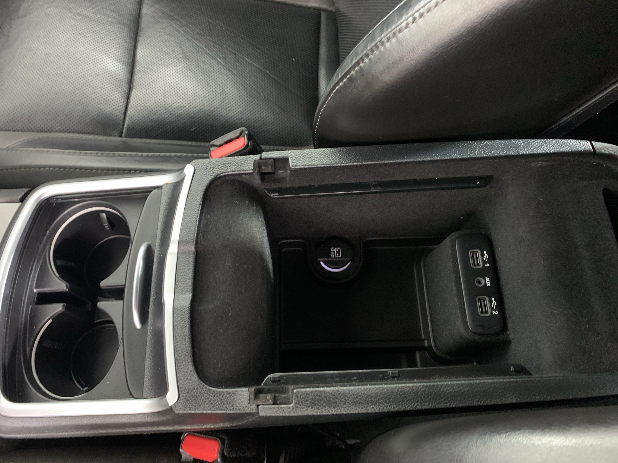 Used 2020 Dodge Charger SXT w/ Leather Interior Group RWD image 26