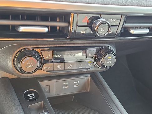 New 2026 Nissan Kicks SV w/ SV Premium Package FWD image 27