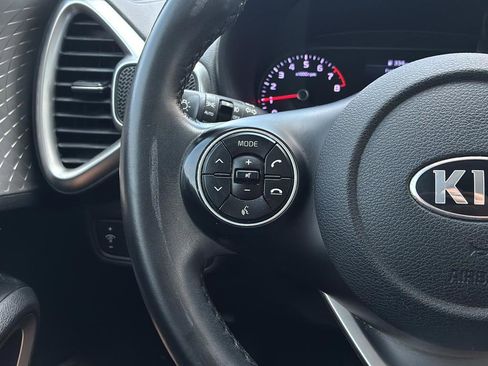 Used 2021 Kia Soul X-Line FWD image 25