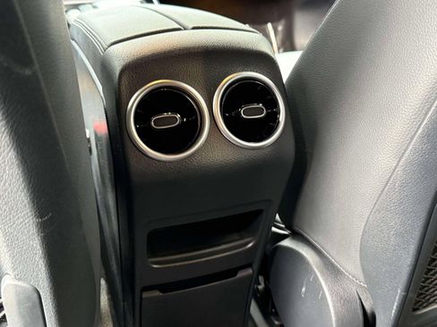 Used 2023 Mercedes-Benz EQB 250+ image 29