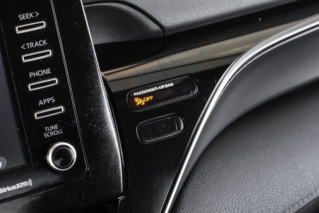 Used 2023 Toyota Camry SE FWD image 20