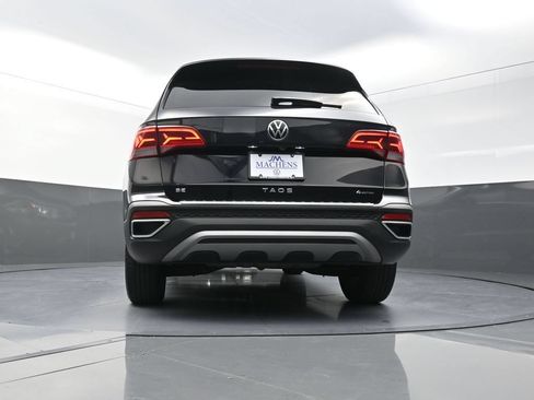 Used 2024 Volkswagen Taos SE AWD/4WD image 26