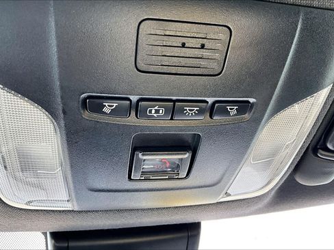 Used 2021 Toyota Corolla SE FWD image 32