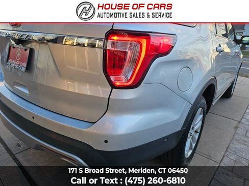 Used 2019 Ford Explorer XLT w/ Equipment Group 202A image 14