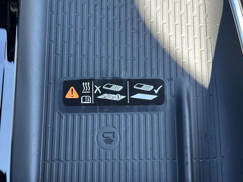 New 2026 Buick Enclave Sport Touring w/ LPO, Floor Liner Package image 7