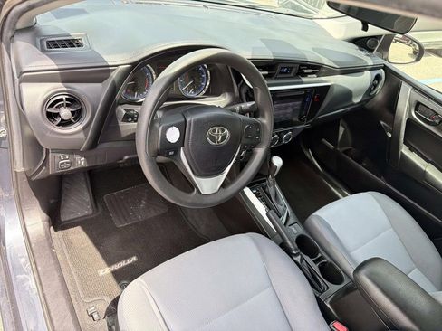 Used 2019 Toyota Corolla L FWD image 17