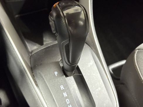 Used 2021 Chevrolet Trax LS FWD image 17