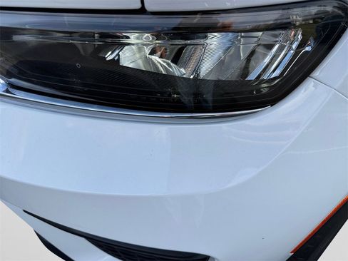 New 2025 Jeep Grand Cherokee Laredo X image 21